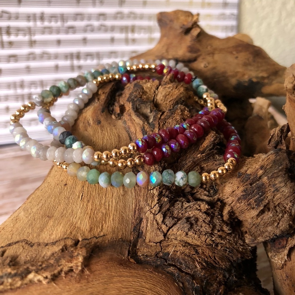 💖Elegant Multi-Strand Beaded Stretchy Bracelet Set of 3